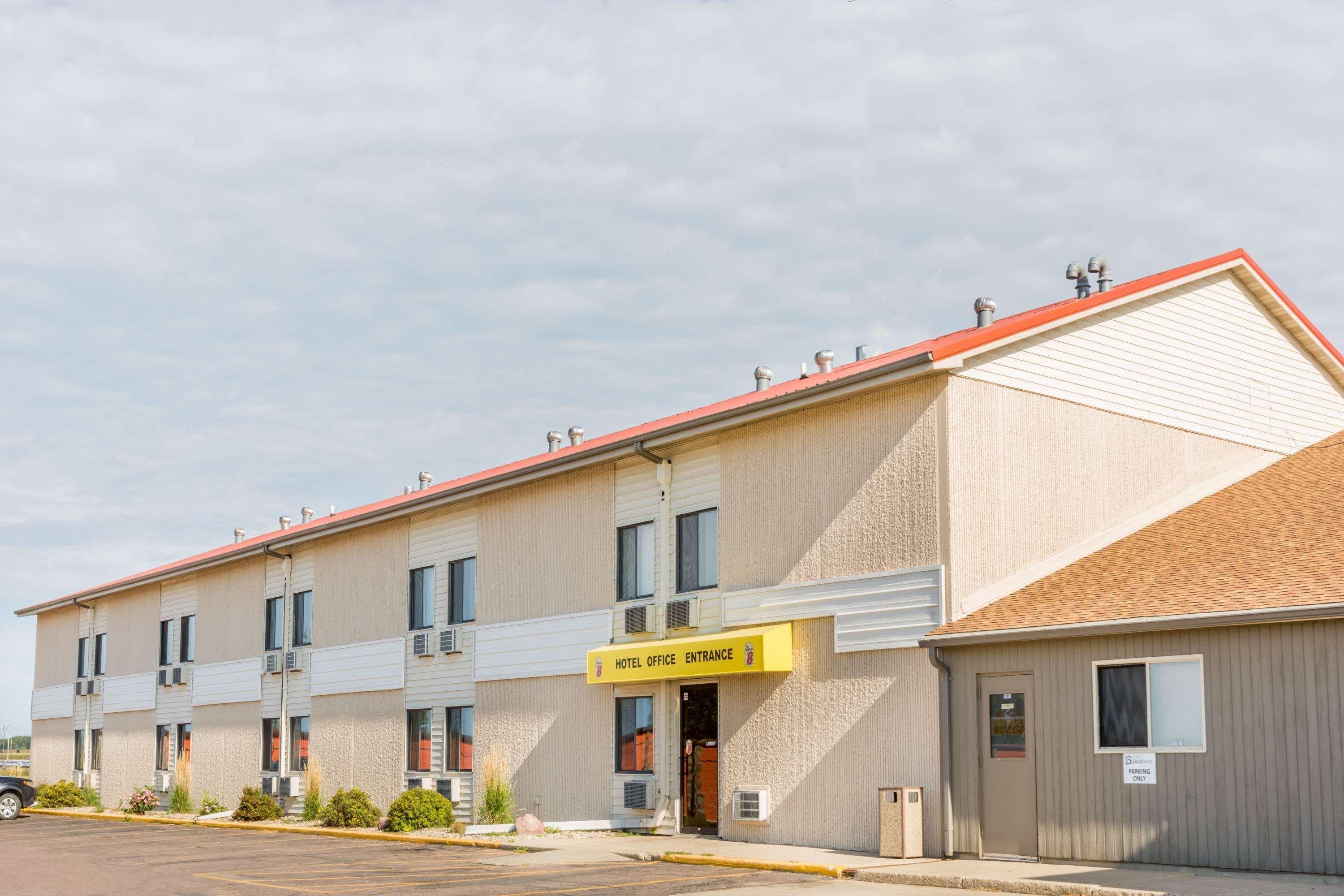 Super 8 By Wyndham Luverne Zewnętrze zdjęcie